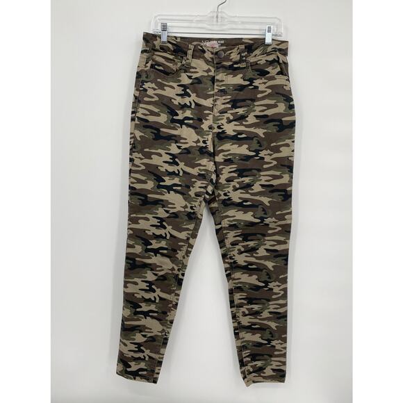 No Boundaries Denim - No Boundaries High Rise Skinny 13 Green Camo Jeans
